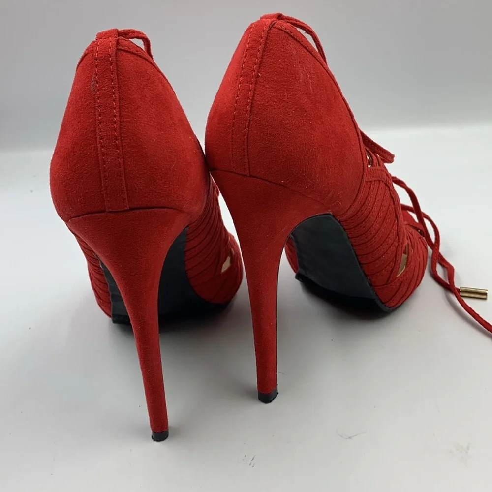 High heel pumps - Picture 3 of 4